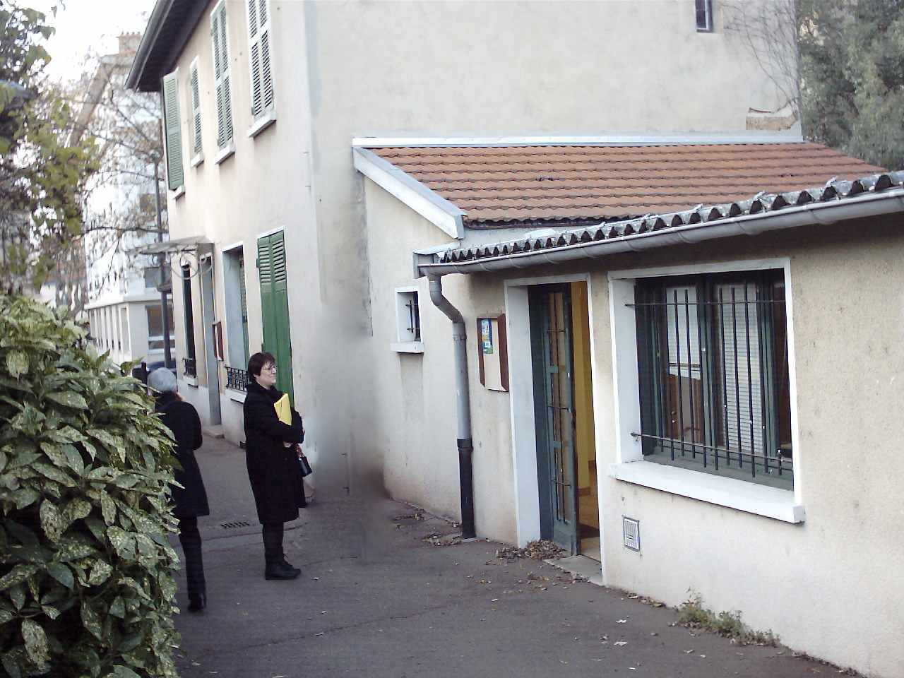 Salle depuis le parking pour Médiagora Lyon Salle depuis le parking pour Médiagora Lyon